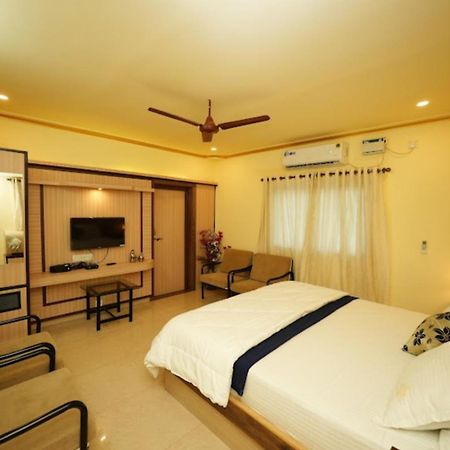 Shradha Luxury Room Calangute Buitenkant foto
