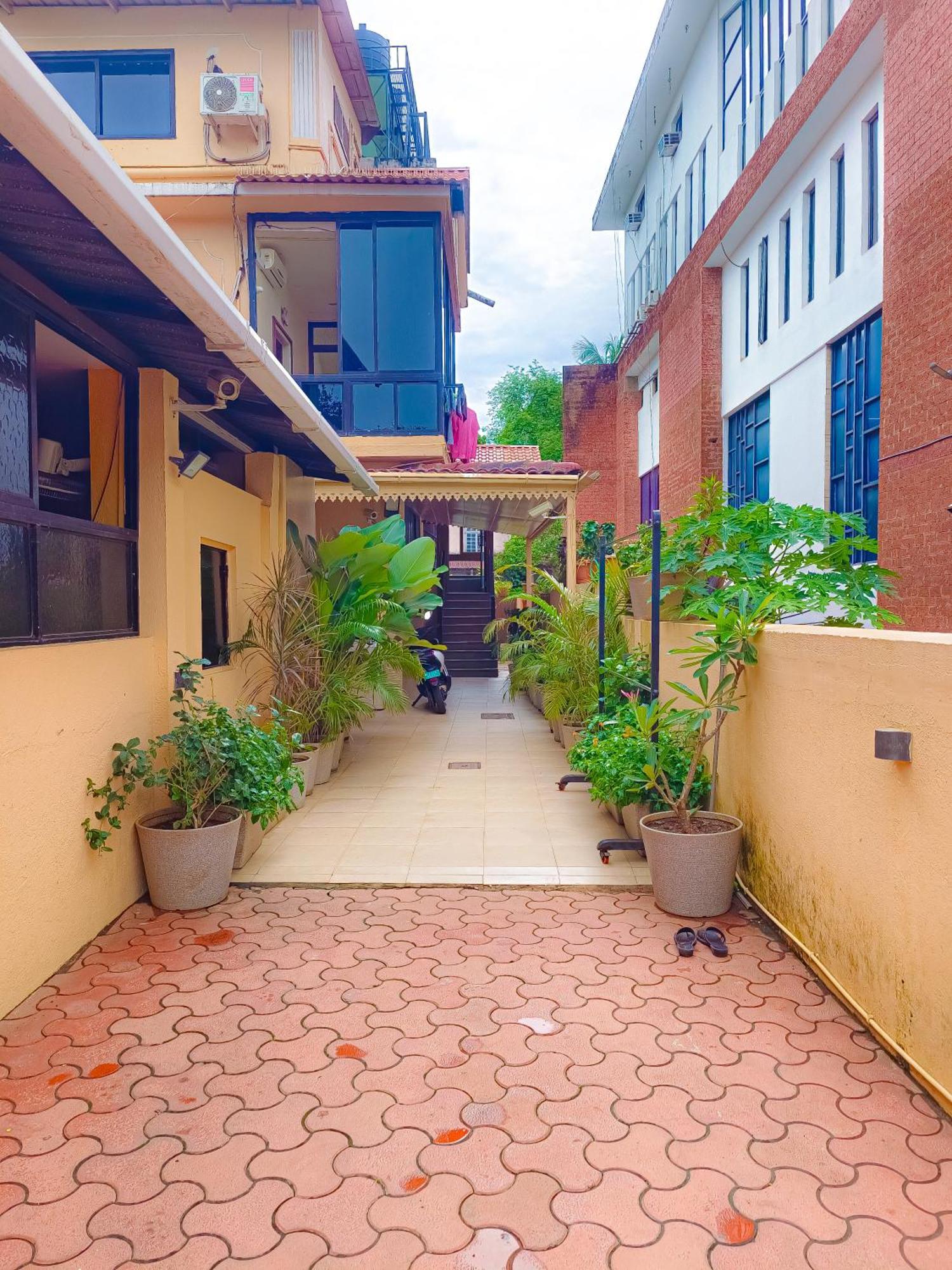 Shradha Luxury Room Calangute Buitenkant foto