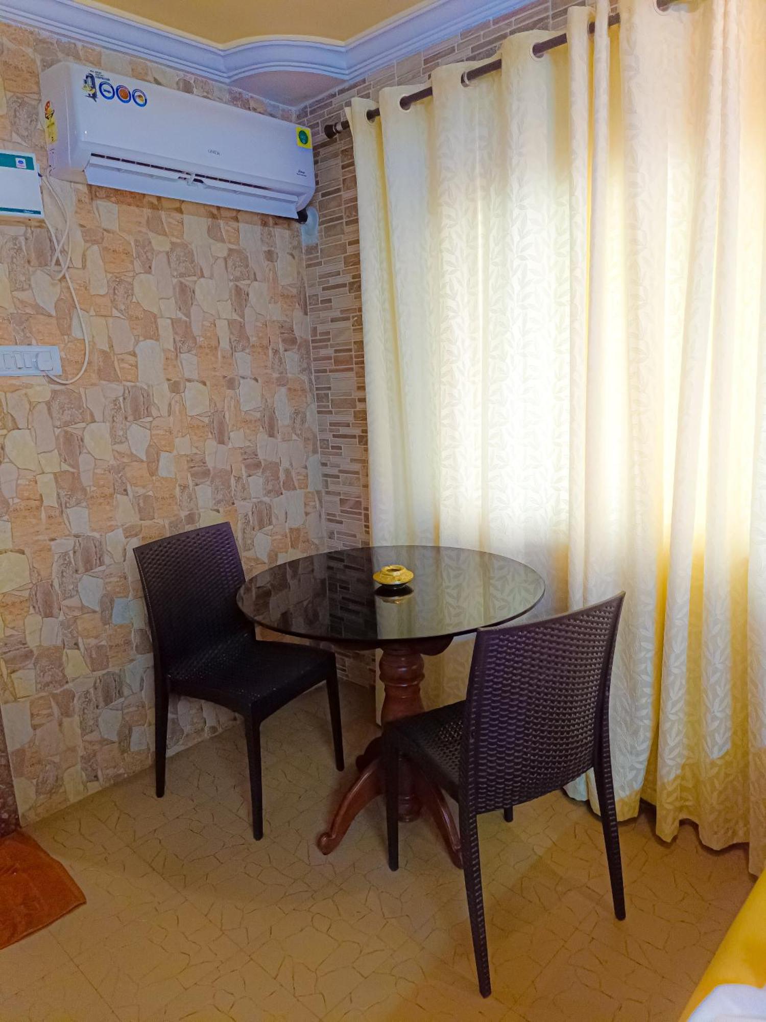 Shradha Luxury Room Calangute Buitenkant foto